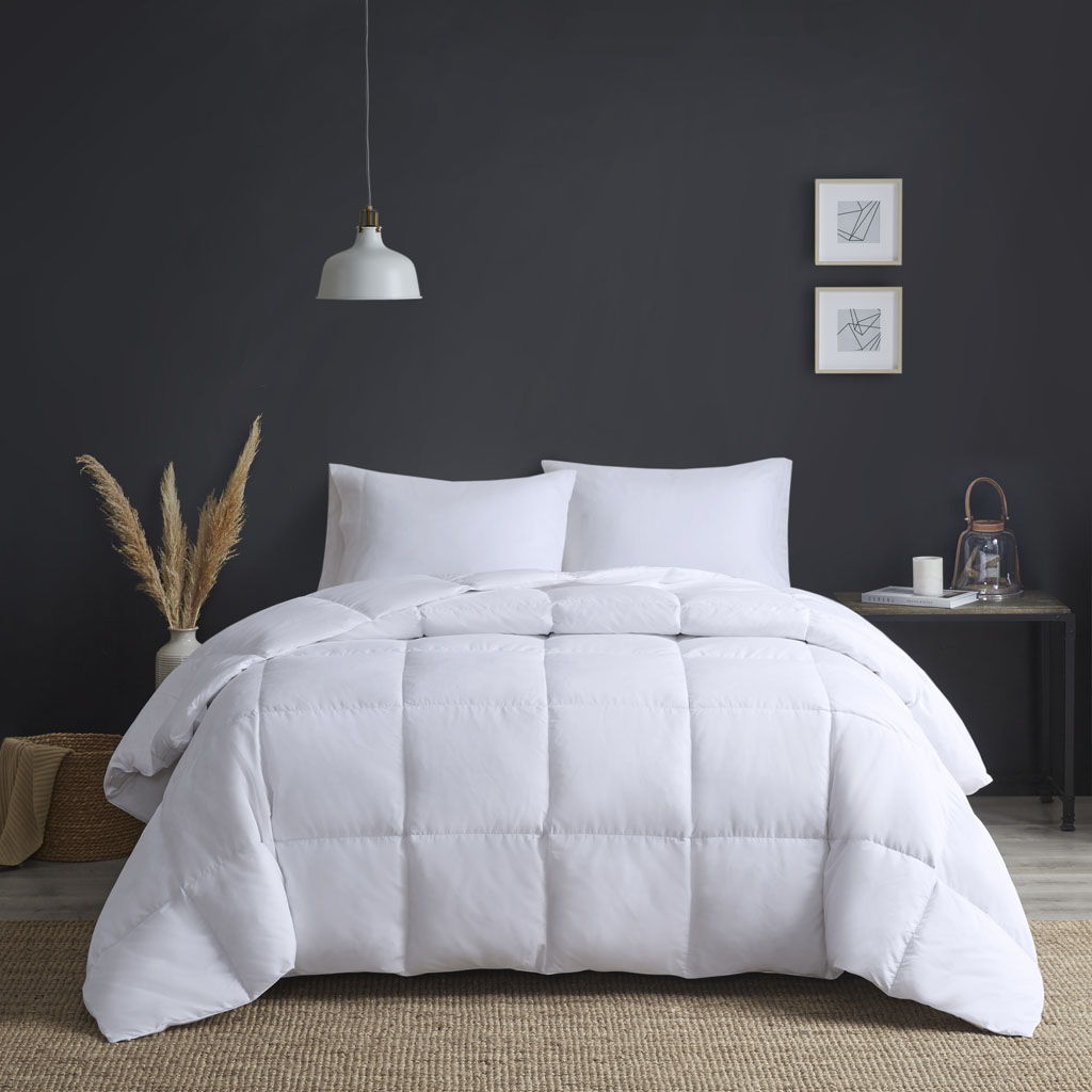 Heavy Warmth - King Oversize Comforter - White