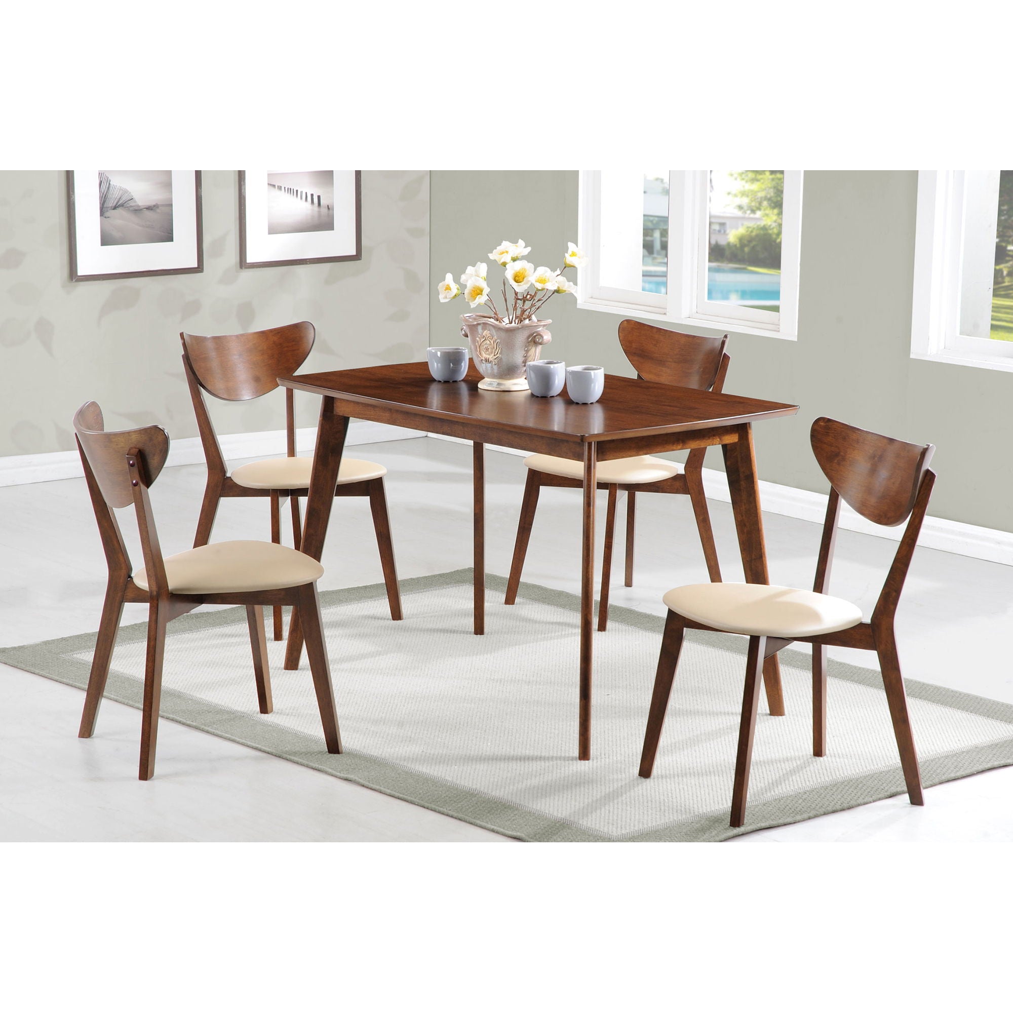 Daglosten - 5 Piece Dining Set - Chestnut