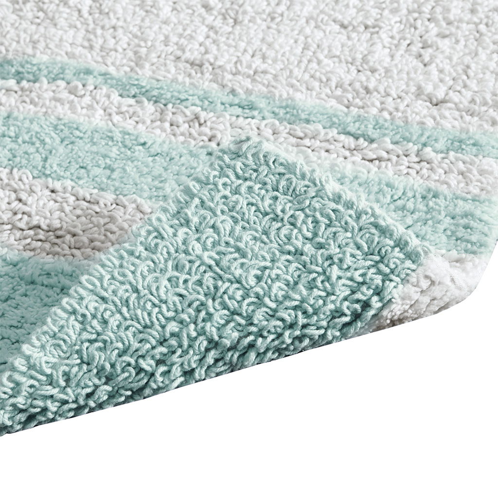 Spa - 27" x 45"Reversible Bath Rug - Aqua