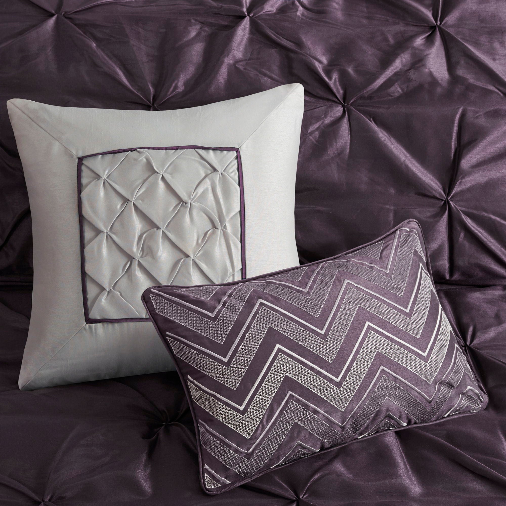 Laurel - Queen Pieced Pleated 7 Piece Tufted Comforter Set - Plum