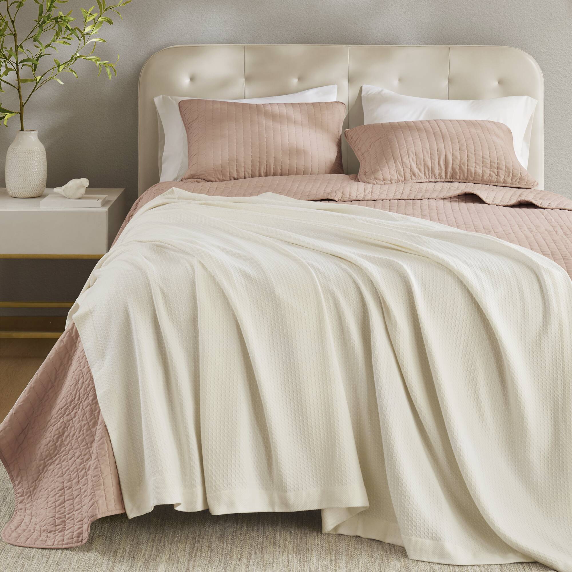 Egyptian Cotton - Twin Blanket - Ivory