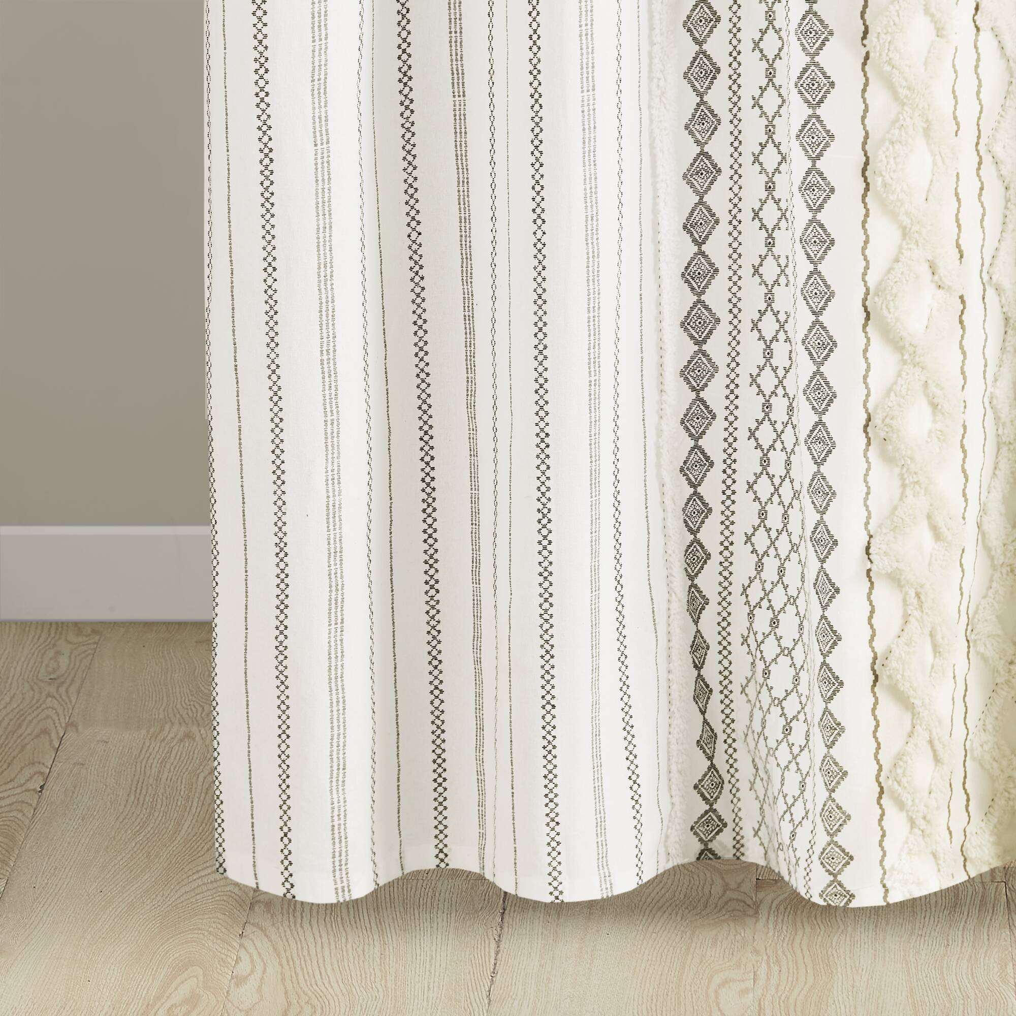 Imani - Printed Shower Curtain With - Ivory