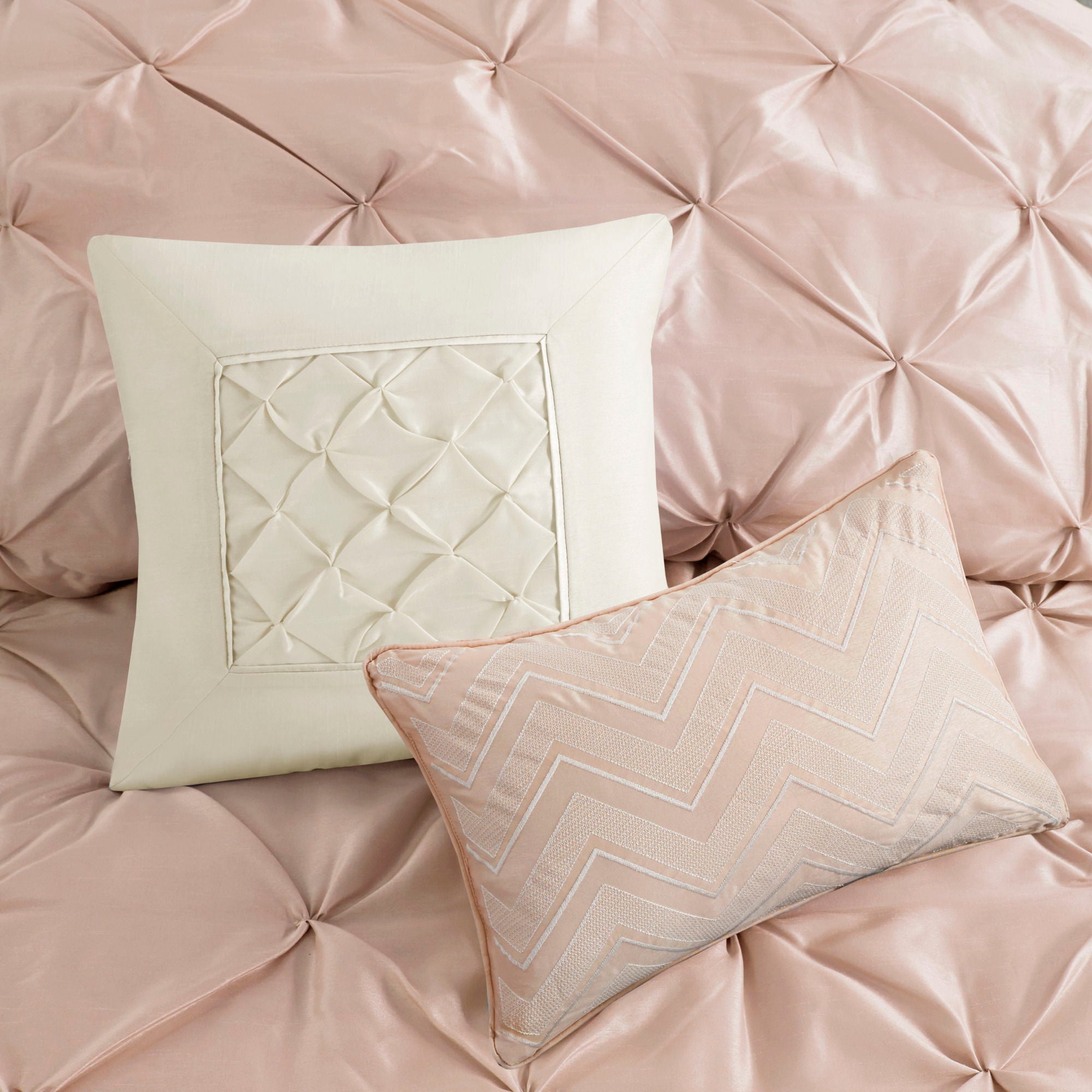 Laurel - Pieced Pleated 7 Piece Tufted Comforter Set Full - Blush