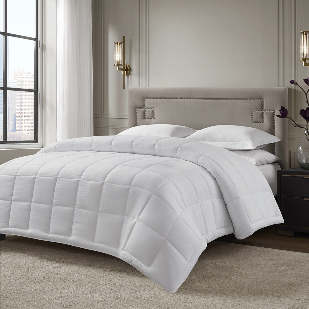 Microfiber - Everlux Blanket - White