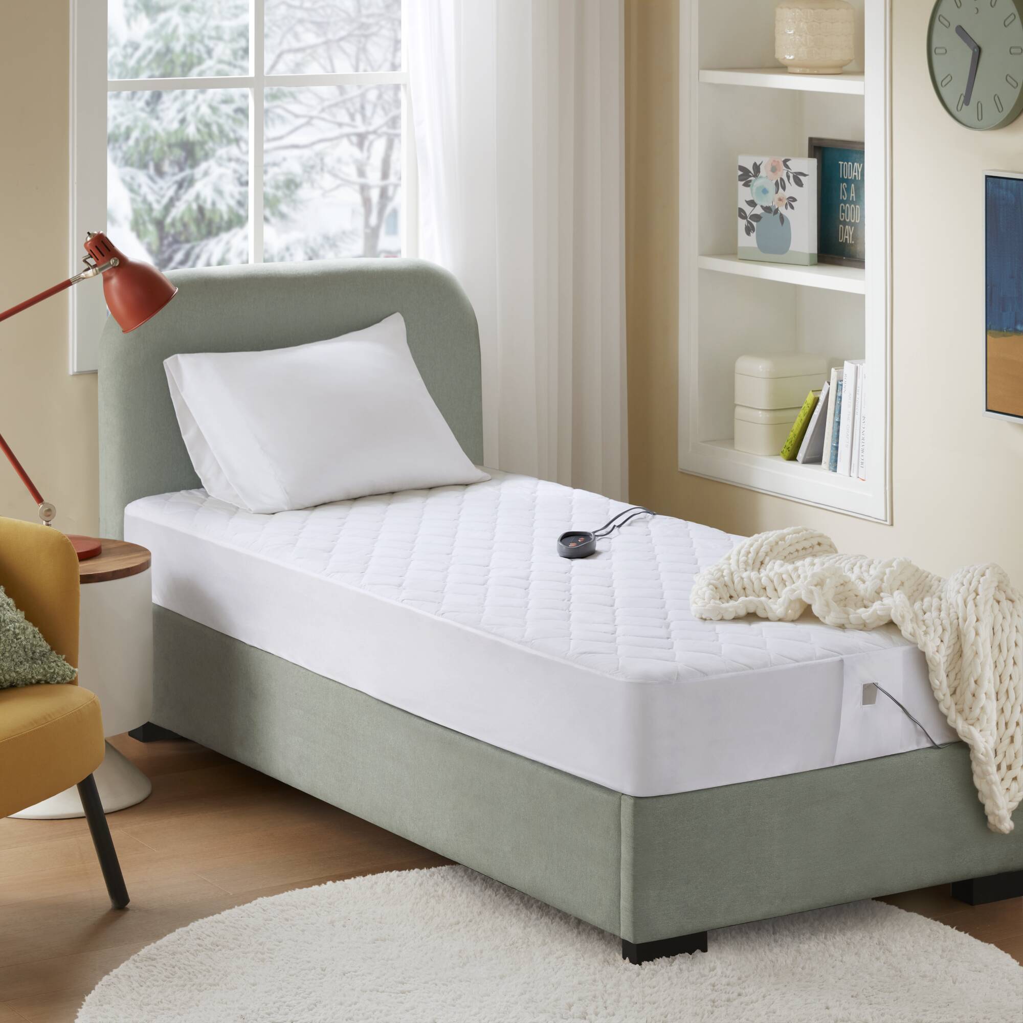 Cotton Blend - Heated Mattress Pad - White