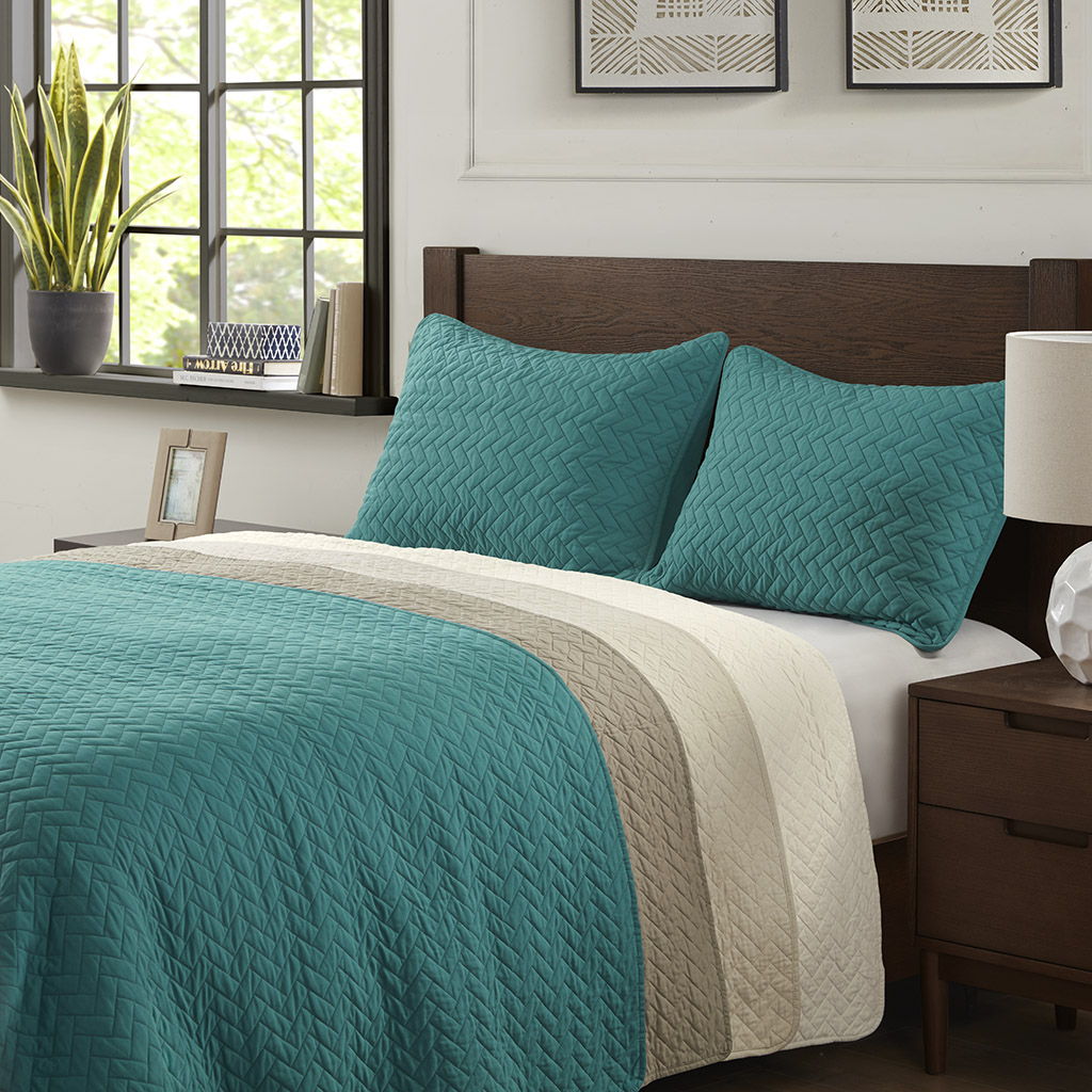 Velvet Touch - Queen 3 Piece Luxurious Oversized Quilted Coverlet Set - Linen