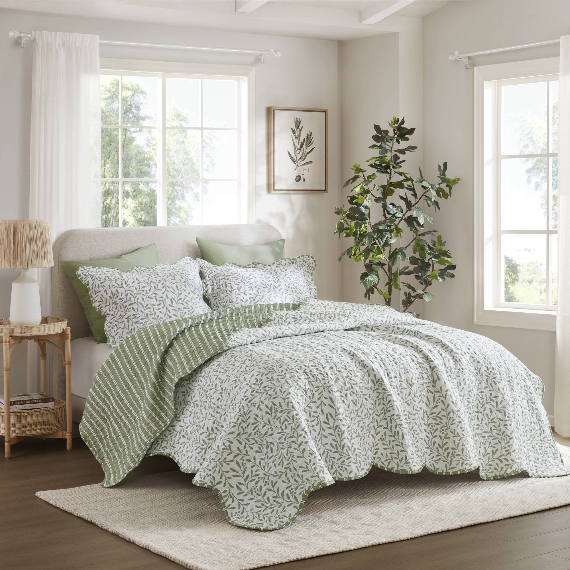 Darcy - 3 Piece Print Quilt Set - Sage Green