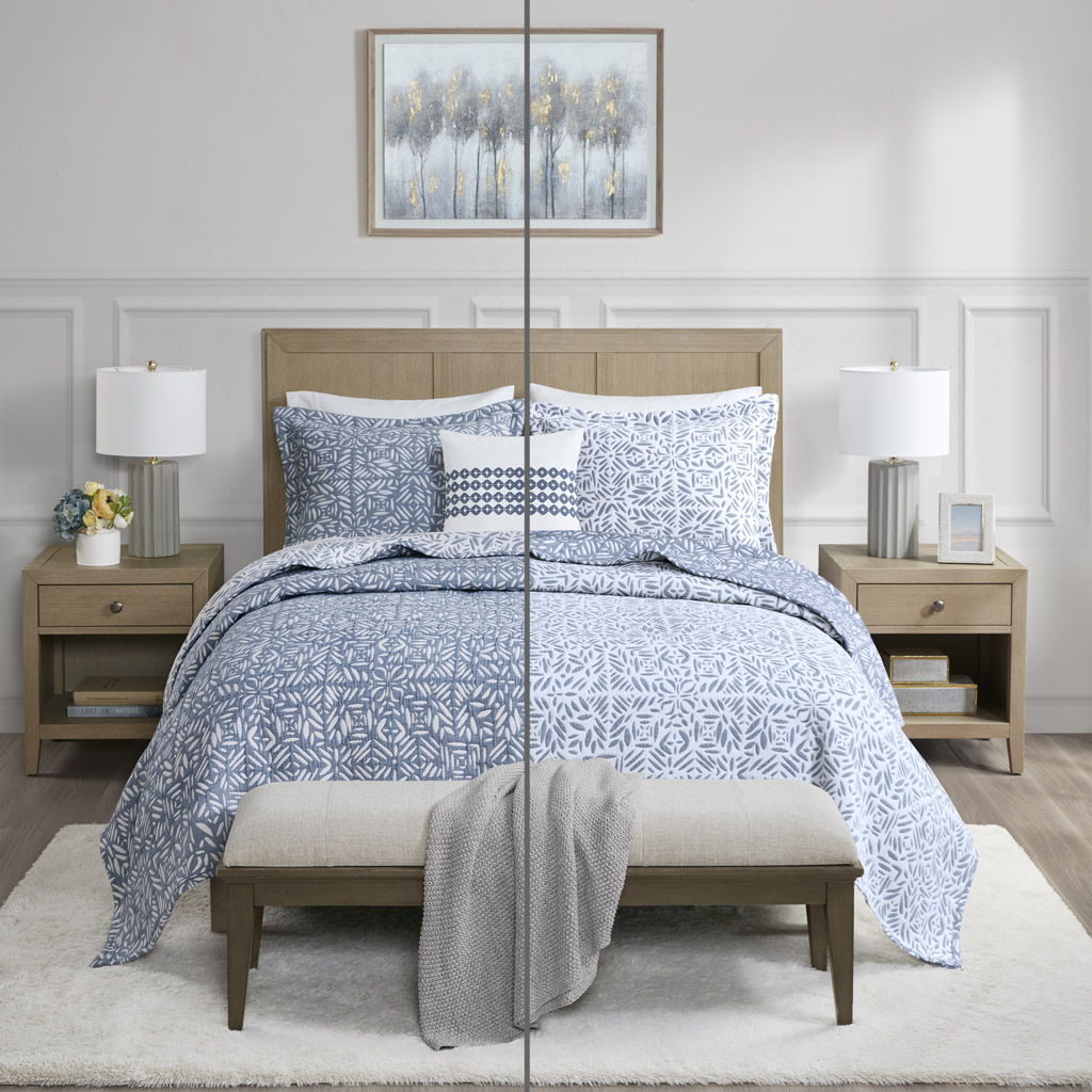 Harmony - 4 Piece Full Oversized Reversible Matelasse Coverlet Set With Throw Pillow - Blue