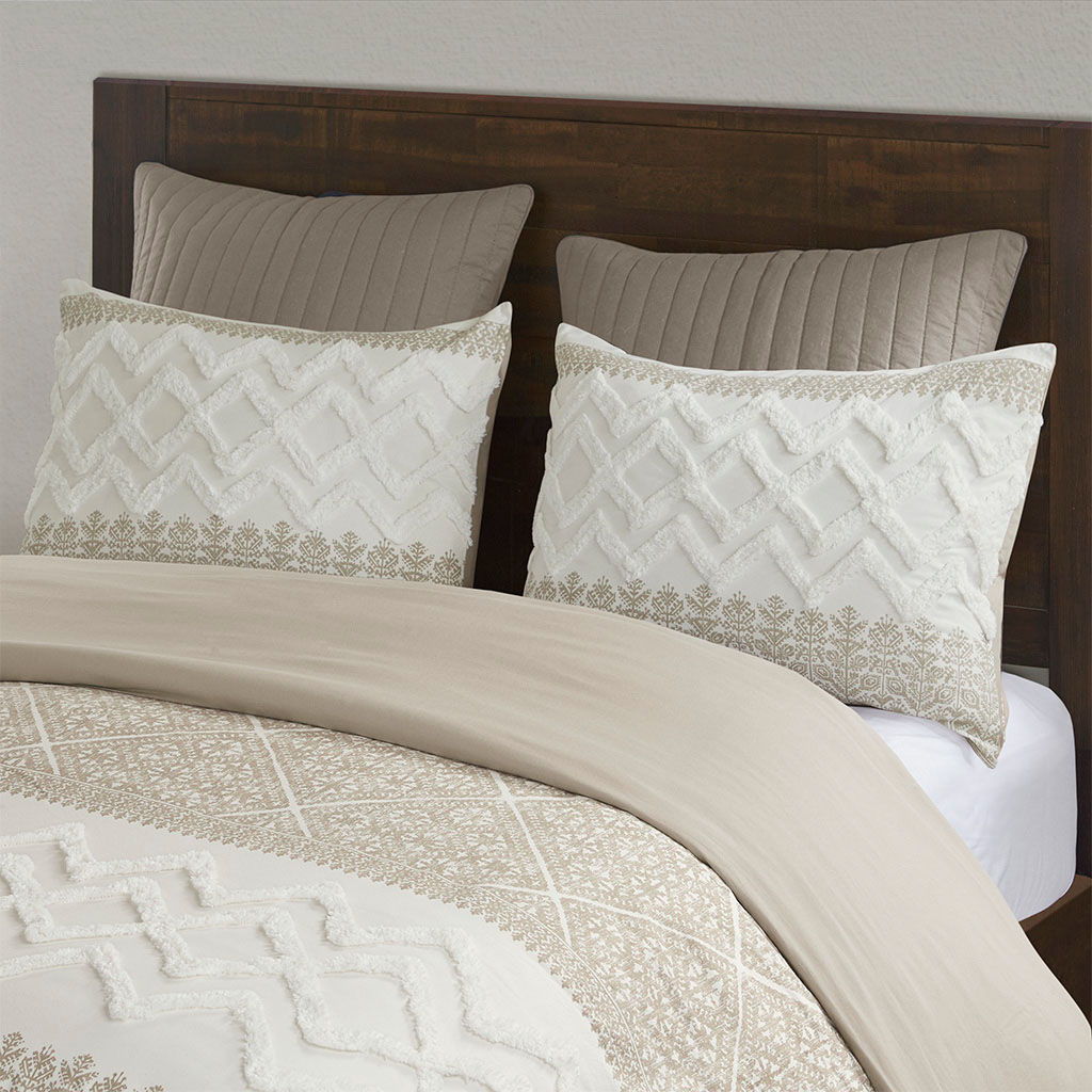 Mila - 3 Piece Duvet Cover Set With Tufting - Taupe