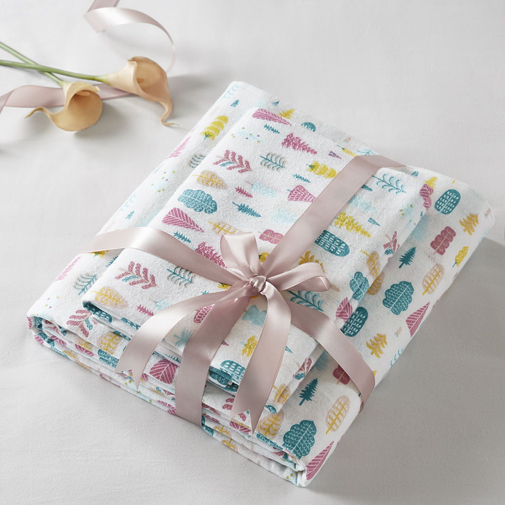 Cozy Soft - 4 Piece Full Flannel Printed Sheet Set - White Holiday Trees