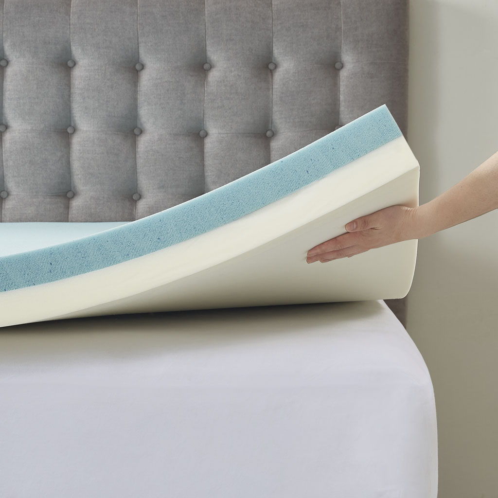 4" Queen Gel Memory Foam Mattress Topper - White