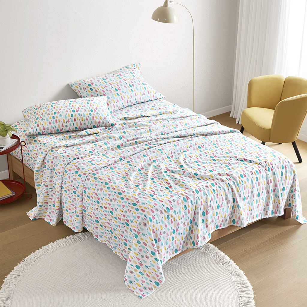 Cozy Soft - 3 Piece Twin Long Flannel Printed Sheet Set - White Holiday Trees