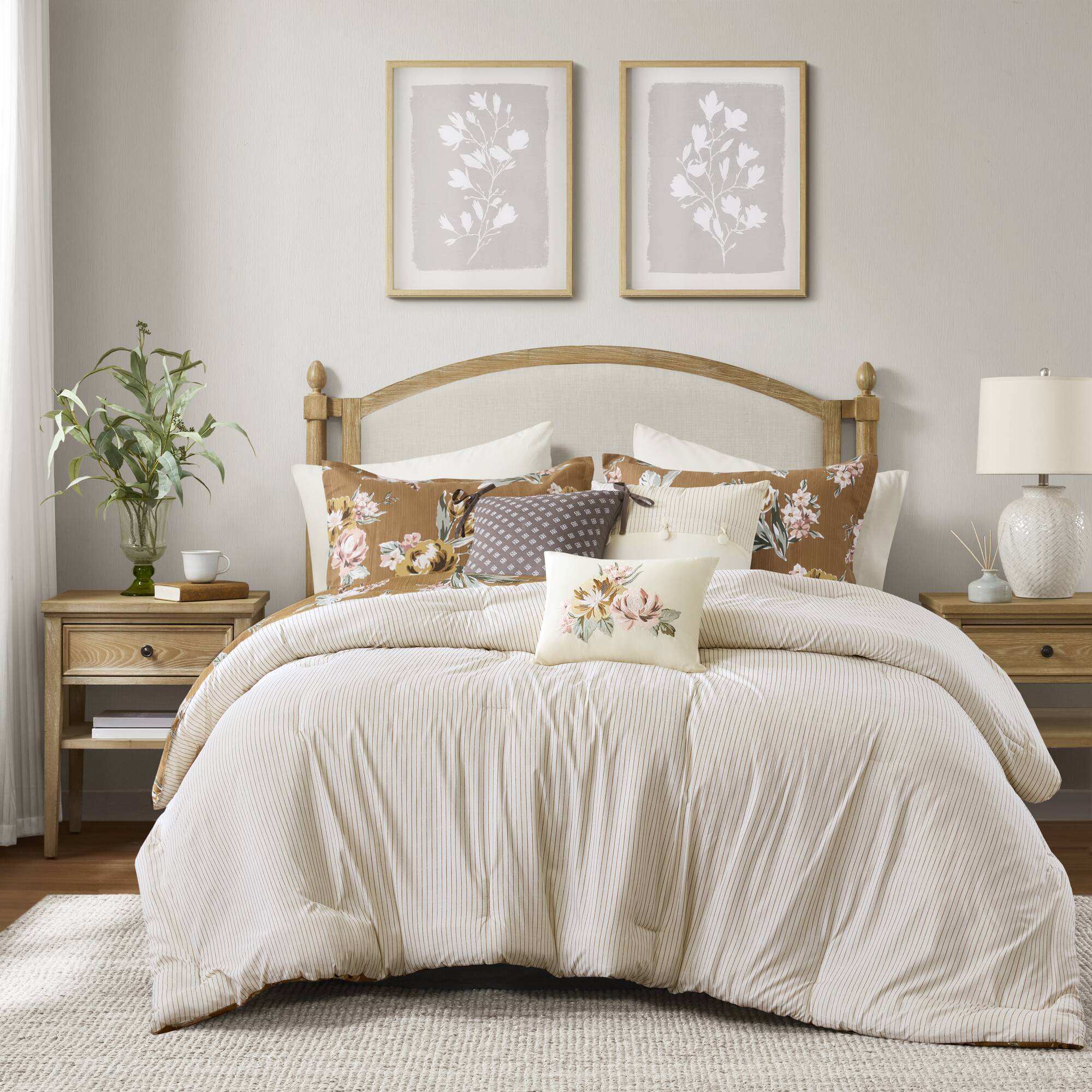Salara - Queen Comforter Set - Terracotta