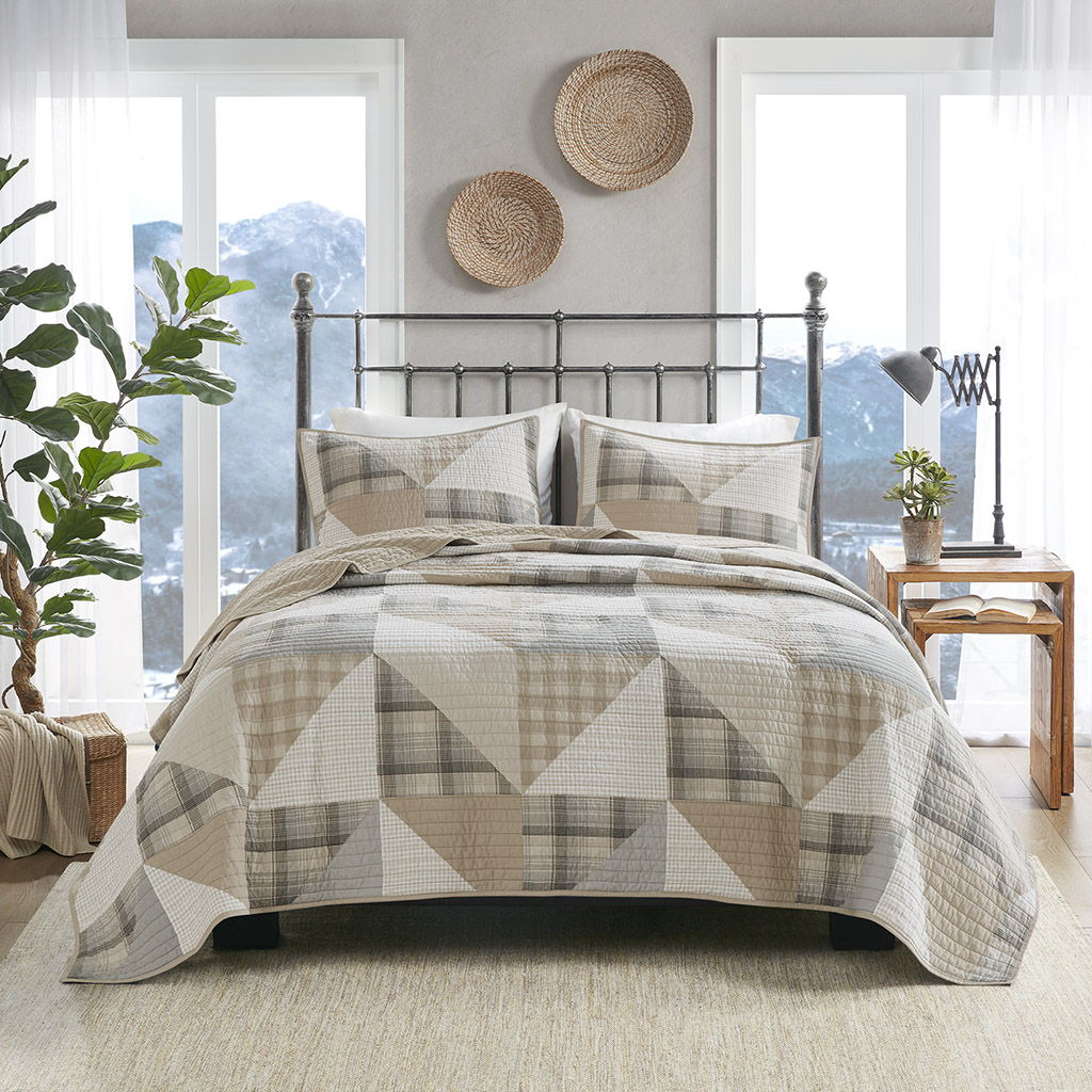 Olsen - 3 Piece Full Oversized Cotton Quilt Set - Tan