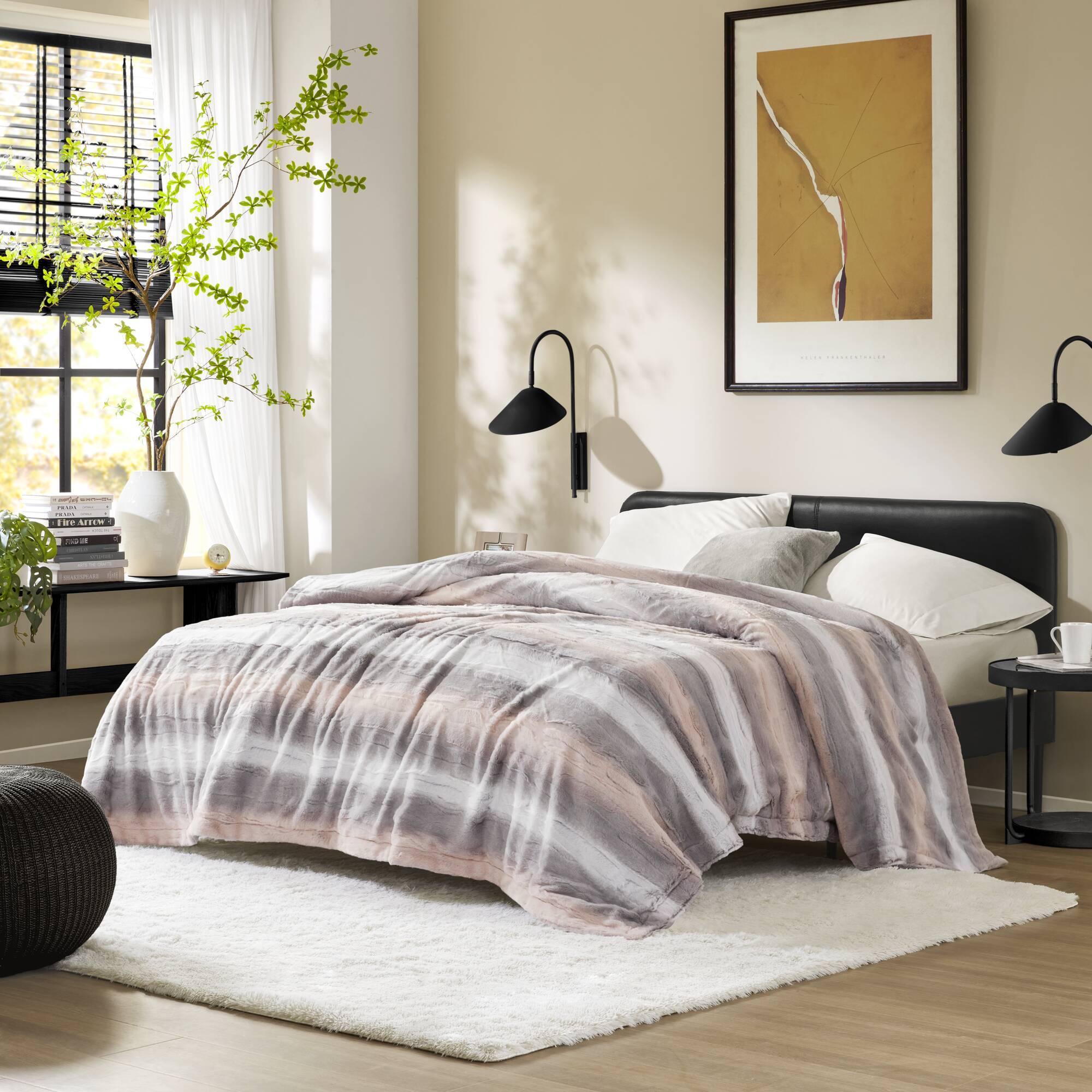 Zuri - 66" x 90" Blanket - Blush / Gray