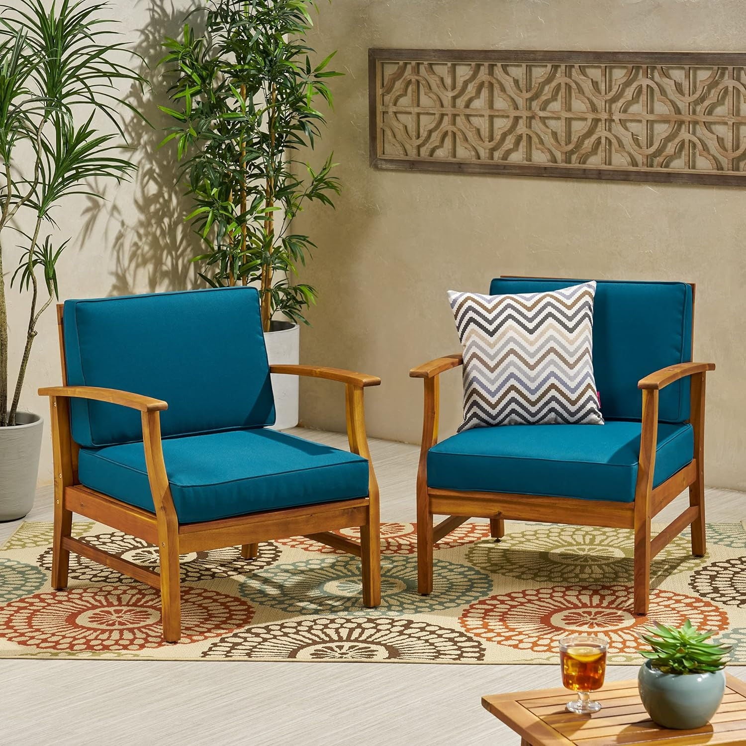 Perla - Contemporary Club Chair With Water Resistant Cushionі