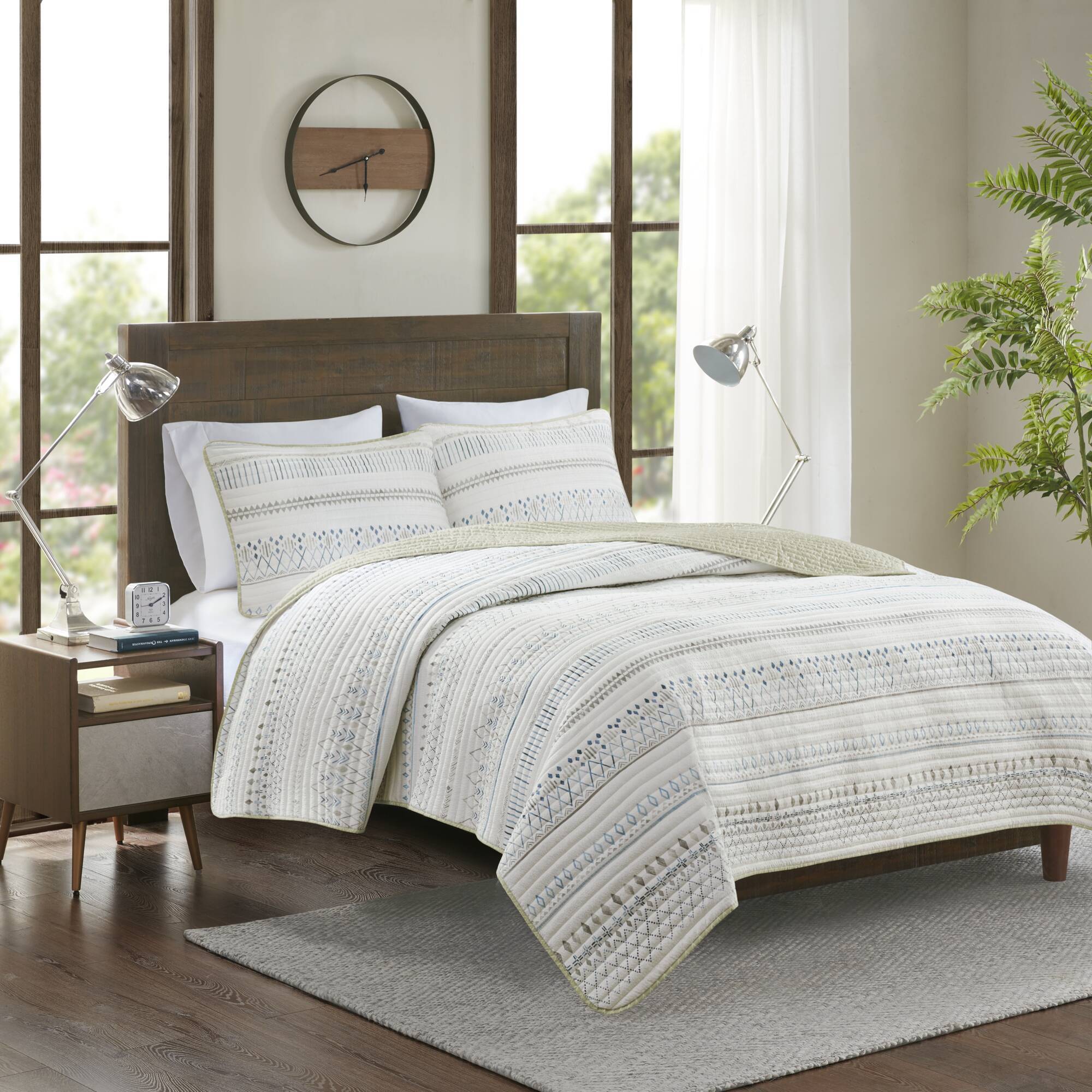 Fraser - 3 Piece Printed Microfiber Seersucker Quilt Set - Taupe / Blue