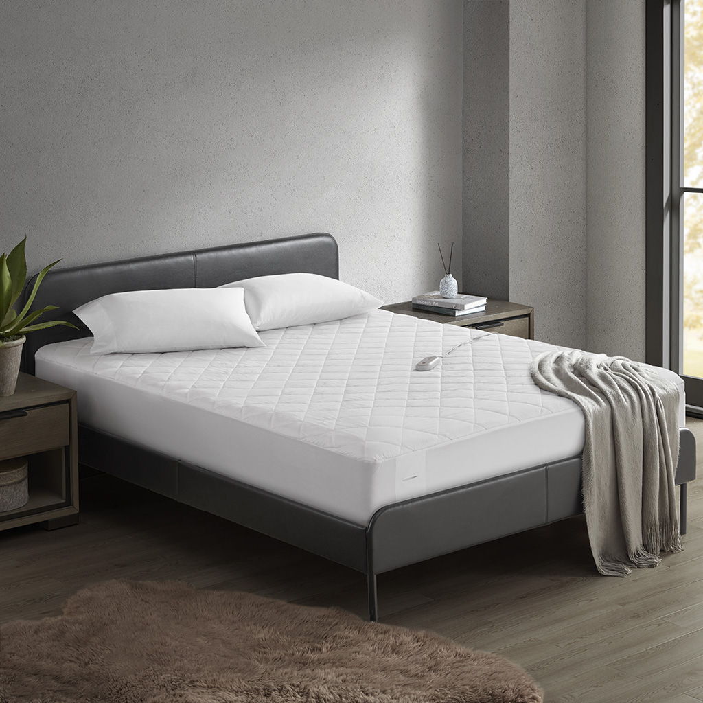 Embossed - King Heated Mattress Pad - White