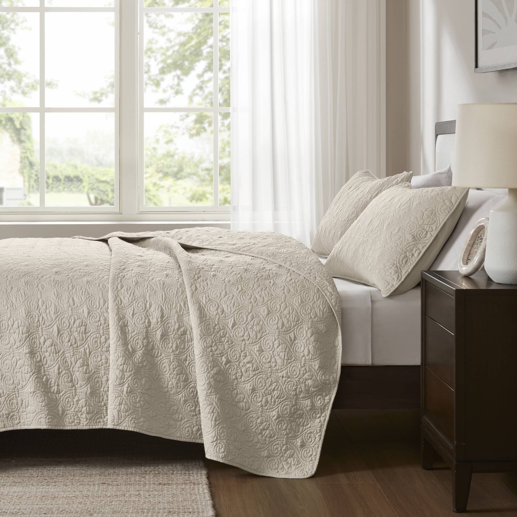 Quebec - King Reversible Coverlet Set - Cream