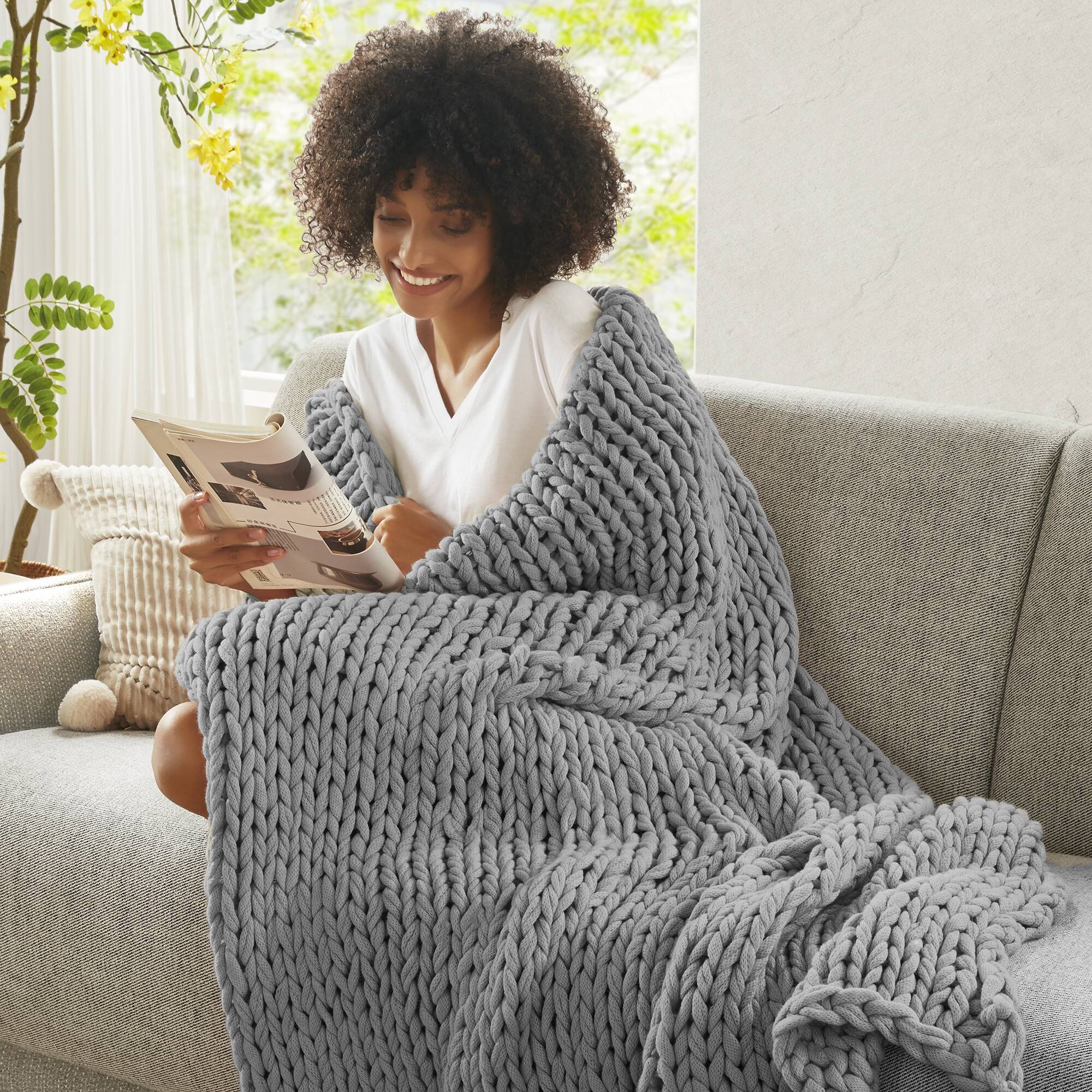 Chunky Double Knit - Handmade Throw - Gray