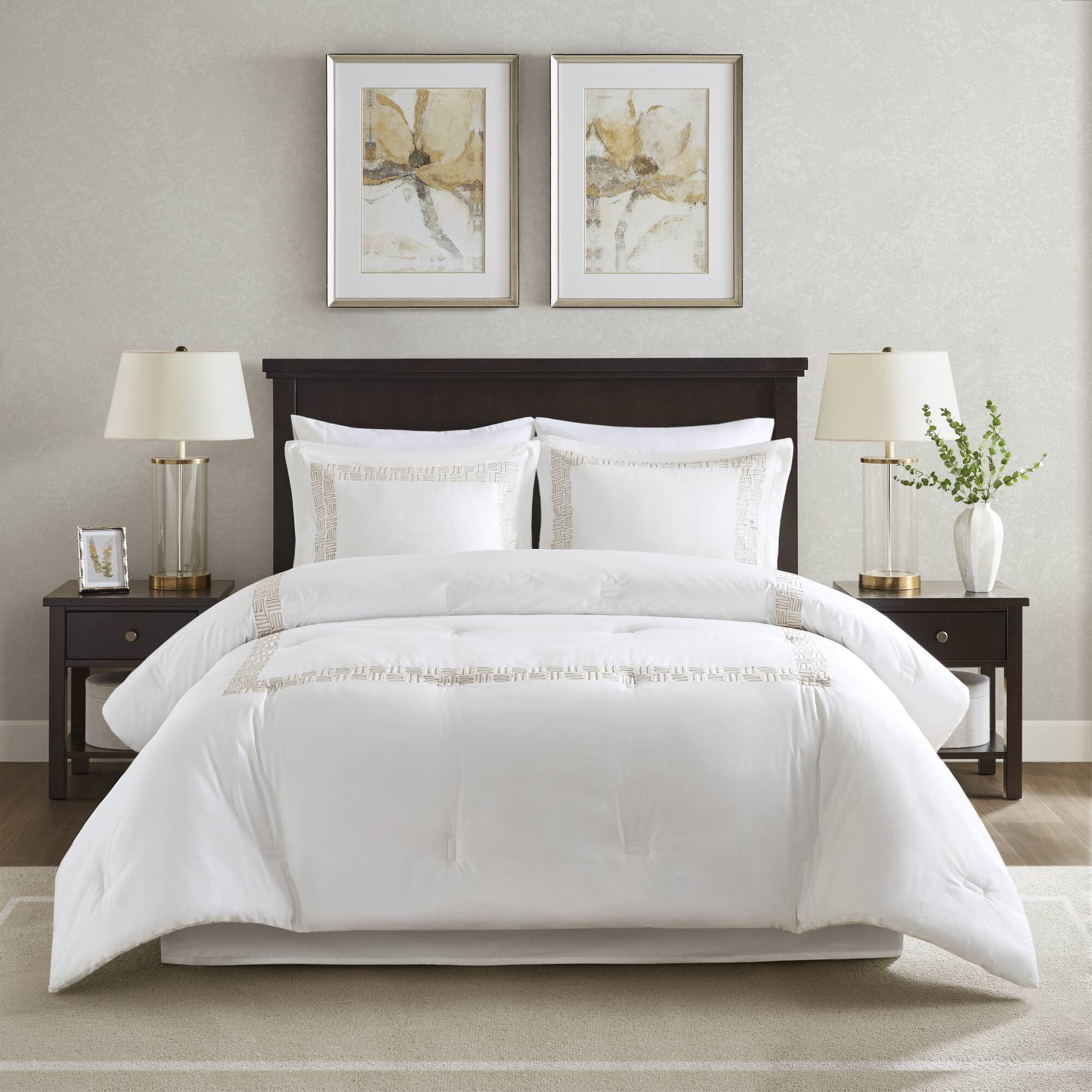 Nile - 4 Piece California King Sateen With Embroidery Oversized Comforter Set - Multi