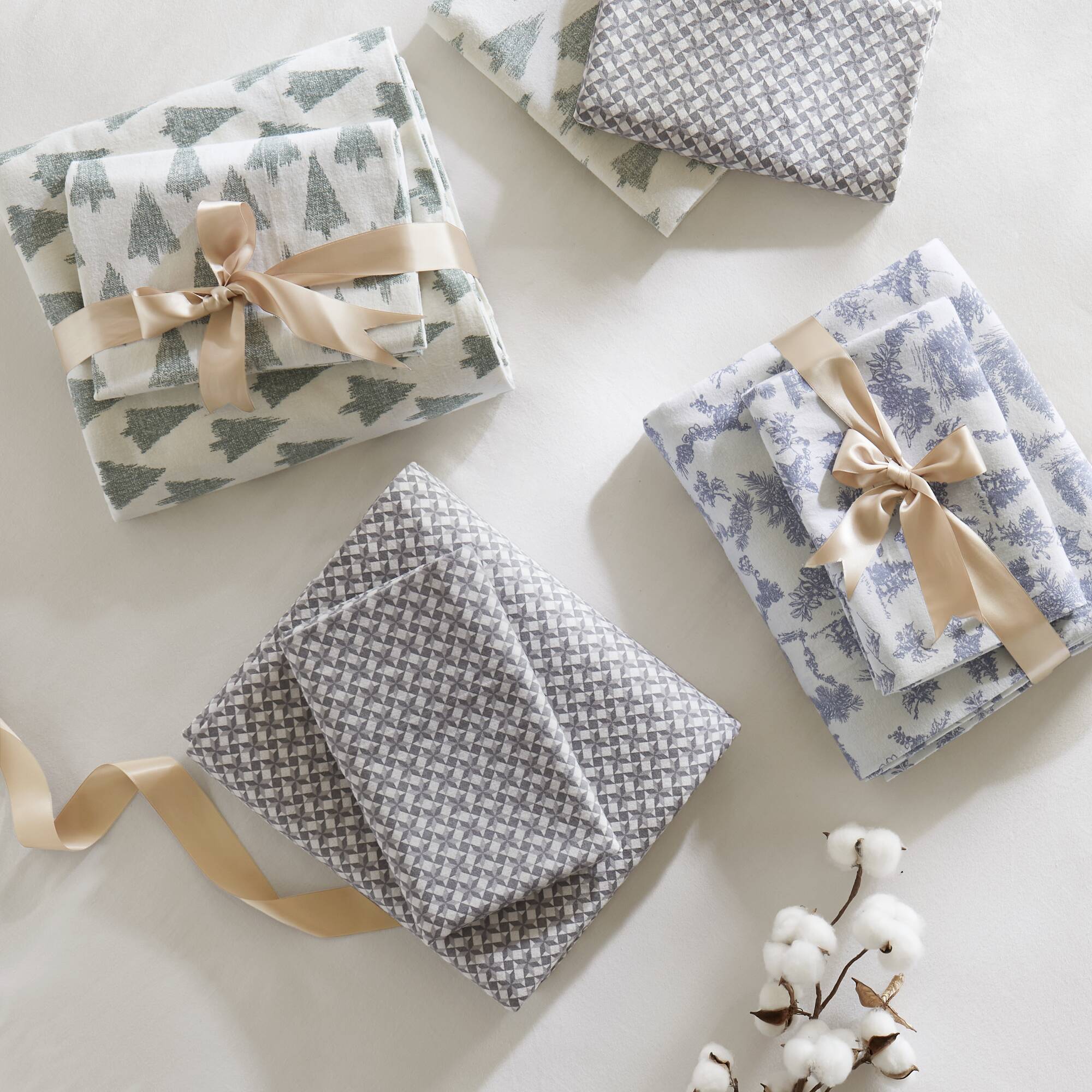 Cozy Cotton Flannel - King Printed Sheet Set - Toile Pine Trees
