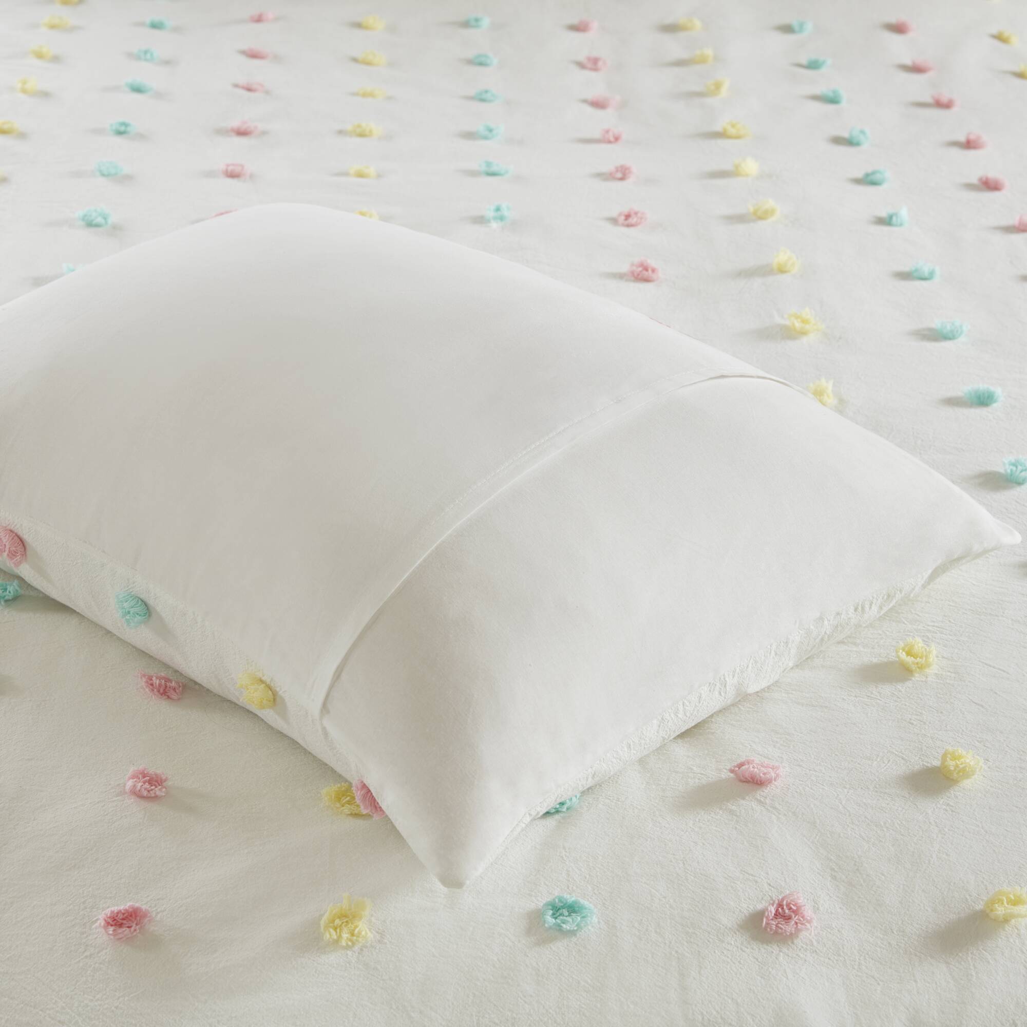 Callie - Twin Pom Pom Comforter Set - Multi