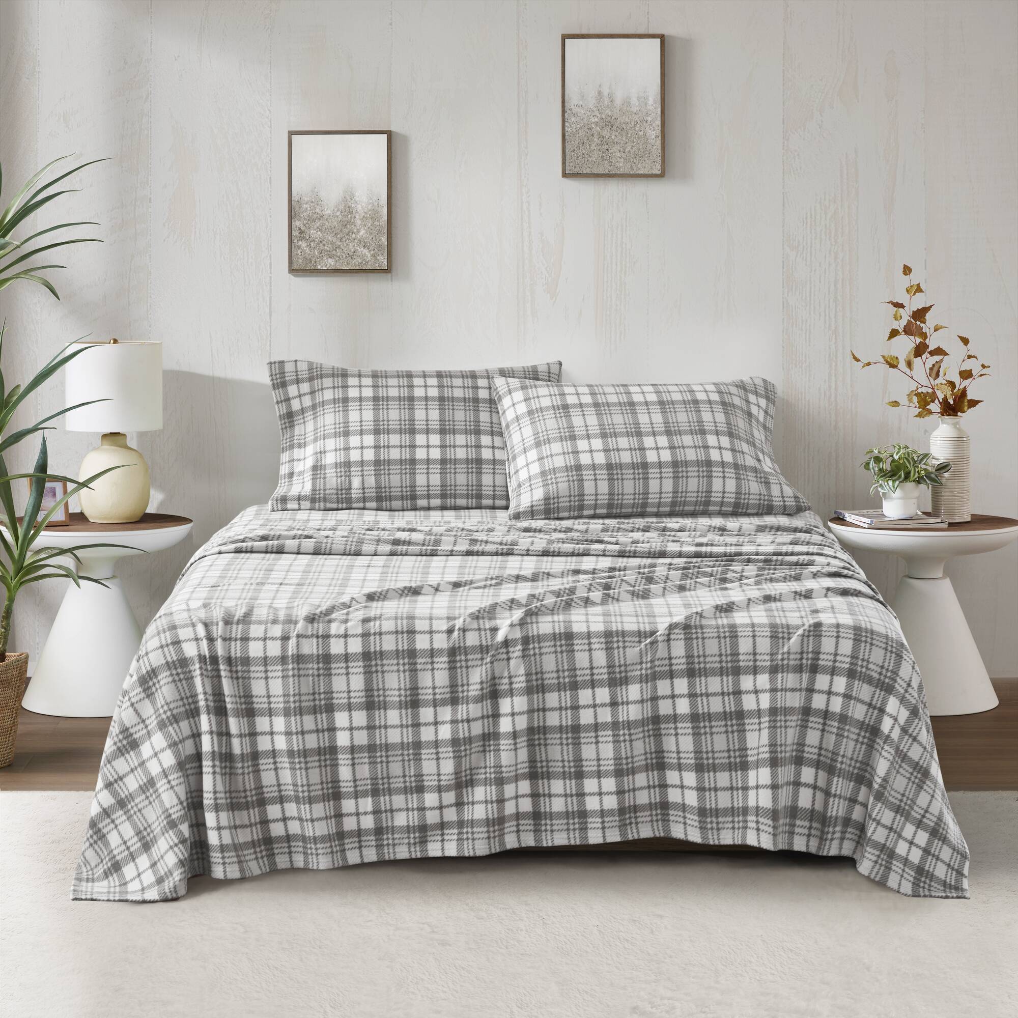 Micro Fleece - Queen Sheet Set - Gray Plaid