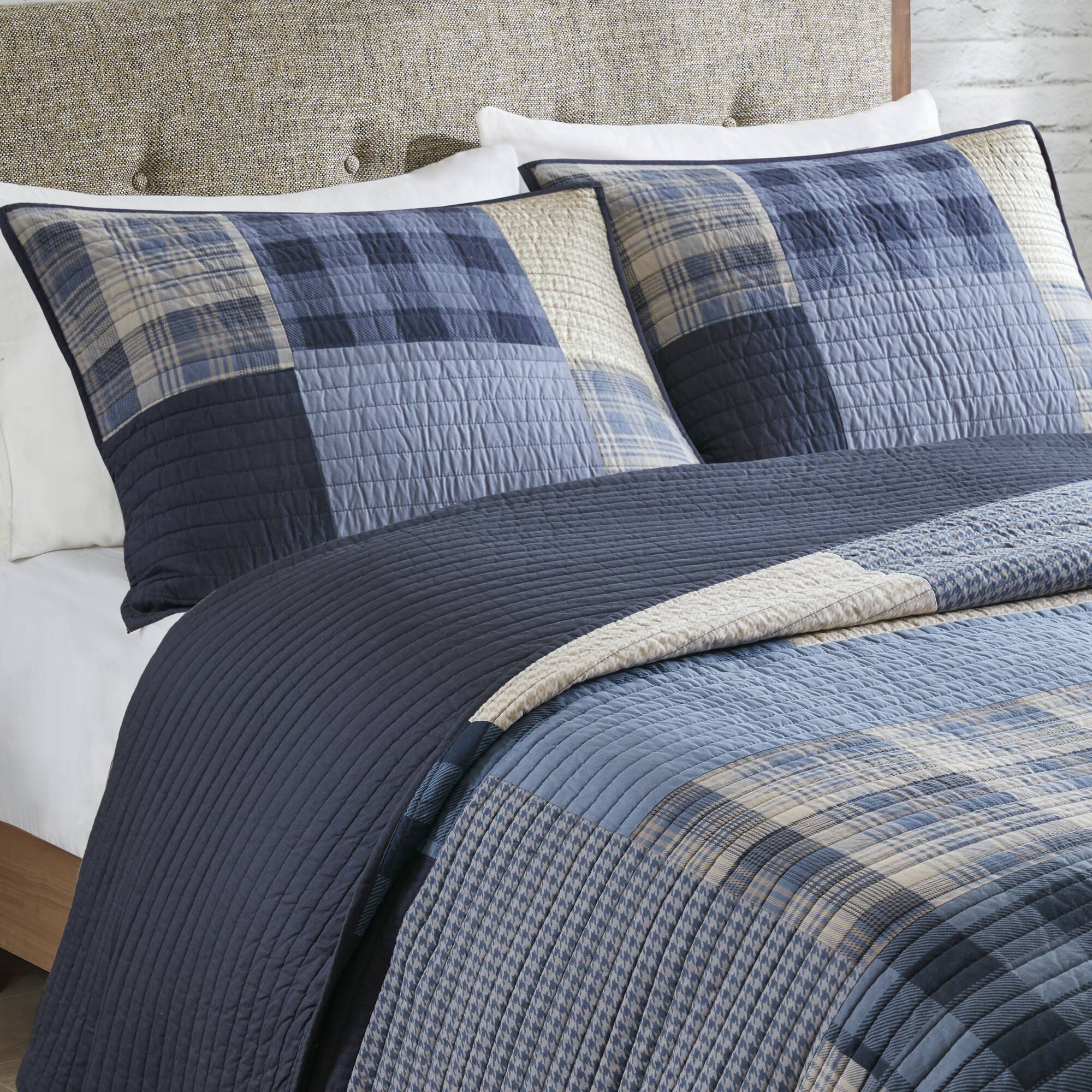 Winter Hills - Oversized Cotton Quilt Set - Blue