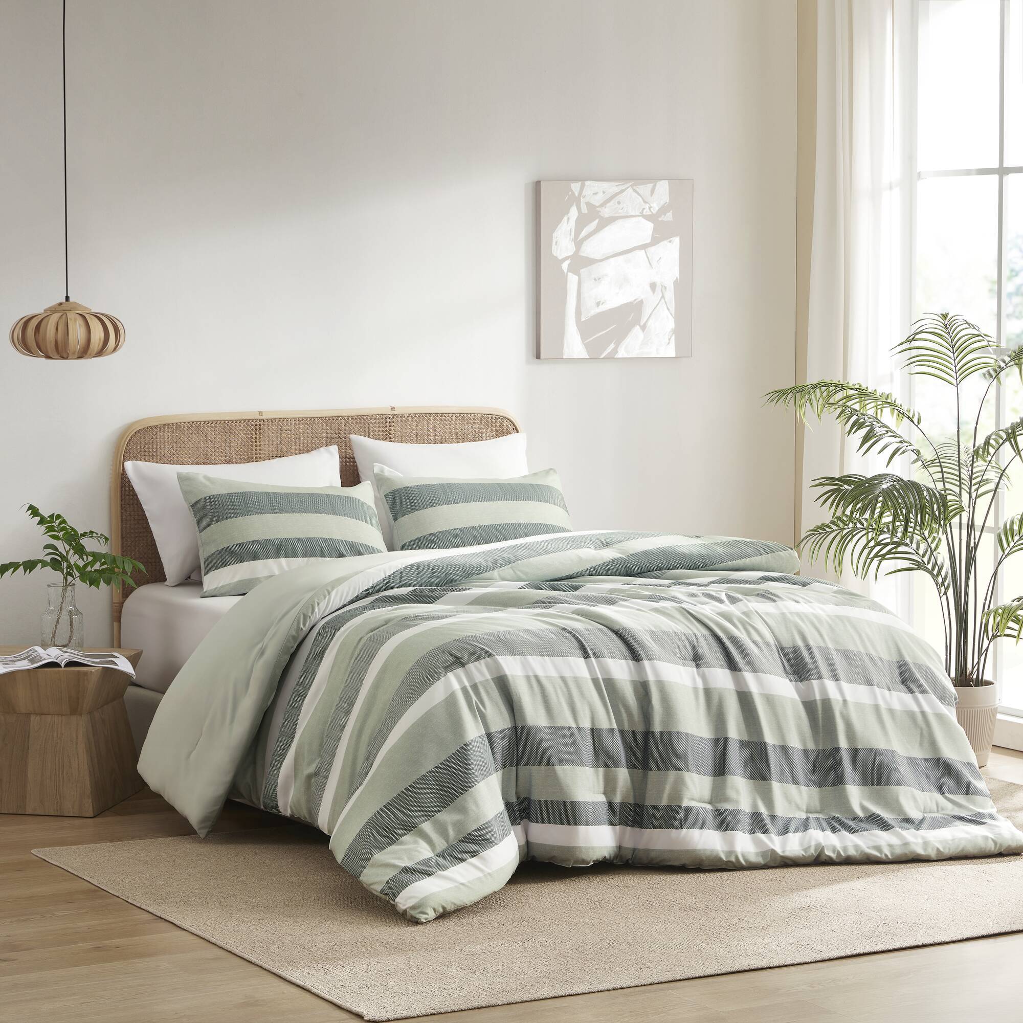 Blais - King Stripe Textured Print Comforter Set - Sage