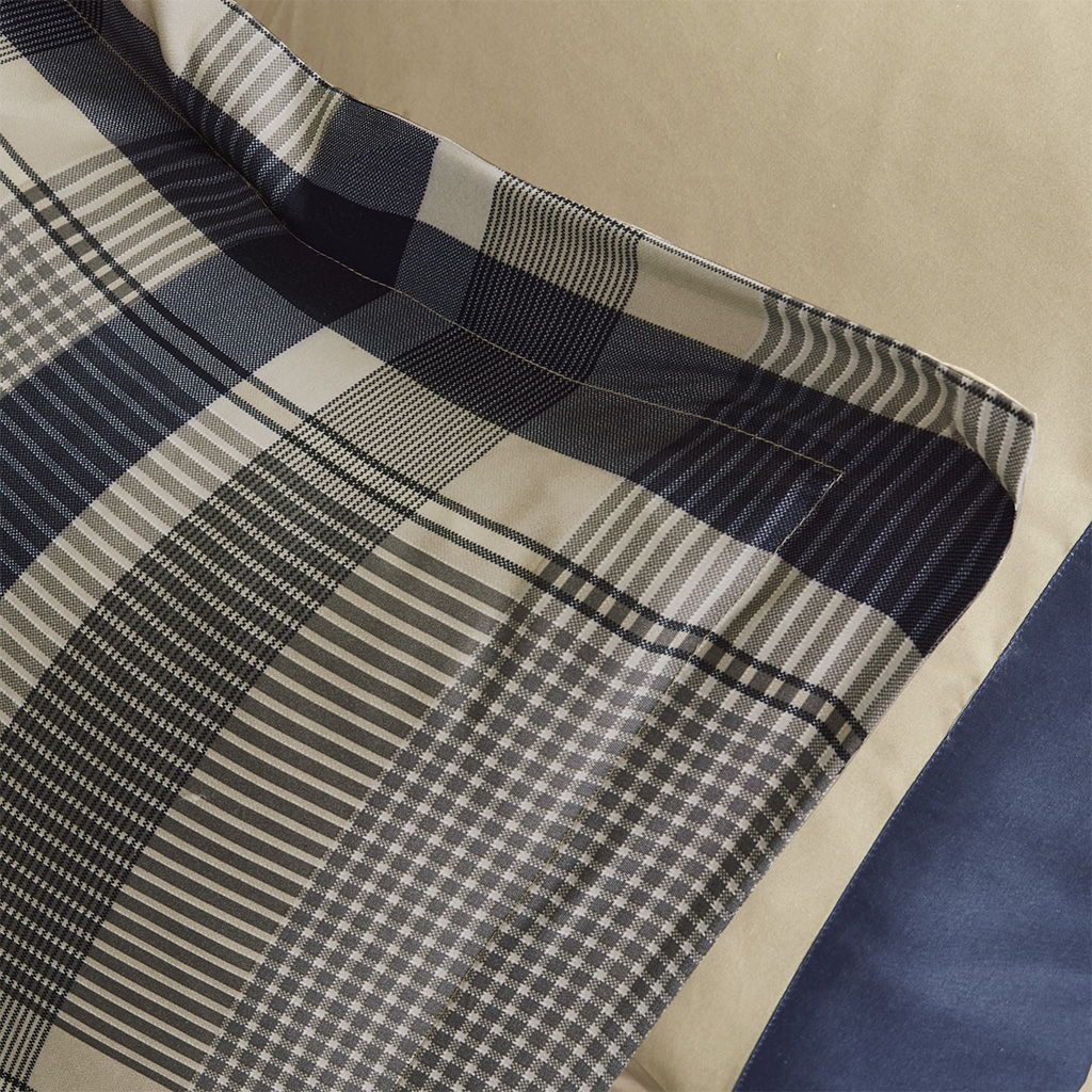 Robbie - Twin Comforter And Sheet Set - Navy Multi